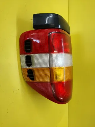 PILOTO TRASERO DERECHO OPEL FRONTERA B (U99)