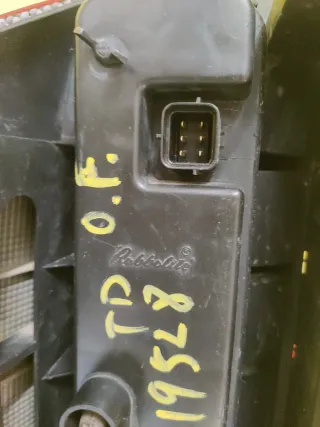 PILOTO TRASERO DERECHO OPEL FRONTERA B (U99)