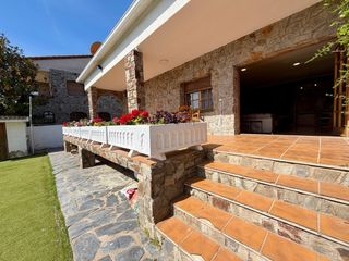 CASA A 4 VENTS EN VENDA A SANT QUIRZE DEL VALLÈS!