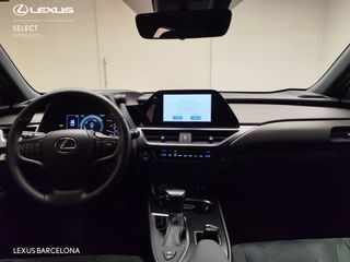 Lexus UX250H BUSINESS CITY 2022 REF 9200
