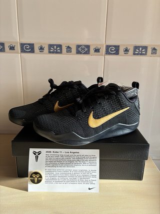 Nike Kobe XI Elite Protro black and metallic gold