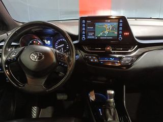 Toyota C-HR 1.8 VVT-I. 122 CV HIBRIDO c-lub