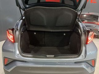 Toyota C-HR 1.8 VVT-I. 122 CV HIBRIDO c-lub