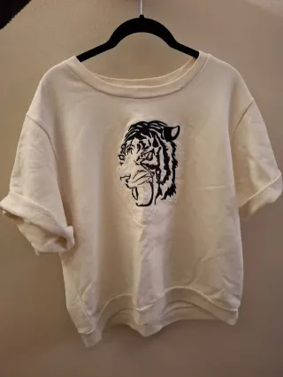 Sudadera blanca bordado tigre - Estilo Oversize