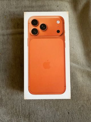 iPhone 17 Pro Max Naranja