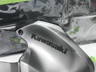 Carenado Kawasaki Z900 2022