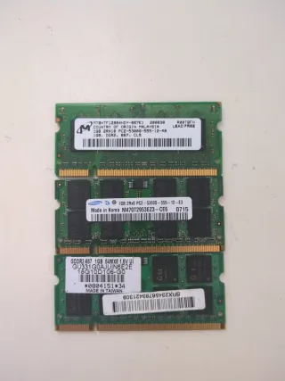 3x 1GB DDR2 SODIMM RAM PC2-5300