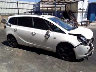 Faro antiniebla opel 130702003900 zafira c 530773