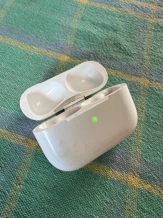 Cargador Auriculares Inalámbricos Blanco