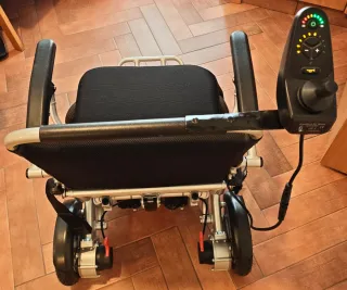 Silla de ruedas eléctrica