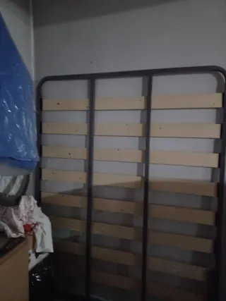 Somier de lamas metálico y madera