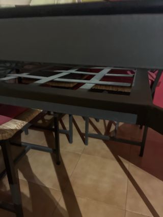 Mesa de comedor cristal y metal