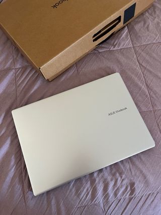 ASUS Vivobook portátil nuevo