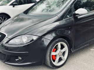 •SEAT ALTEA 2.0 TDI 140CV 6Vel.•