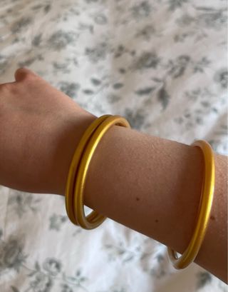 Pulseras doradas, set de 3