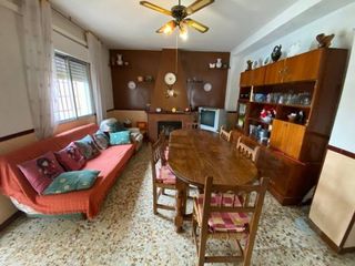 Chalet en Yuncos parcela 576 m2