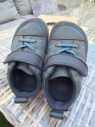 Zapato Feroz Paterna Azul XL+