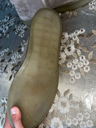 Botines ante Massimo Dutti Beige