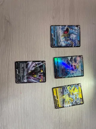 16 Cartas Pokémon V