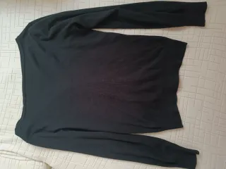 Chaqueta suéter negra para mujer