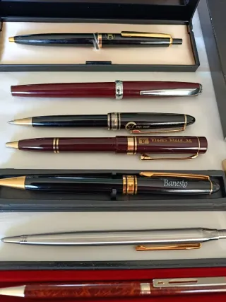 Lote 9 penne e matita grafica