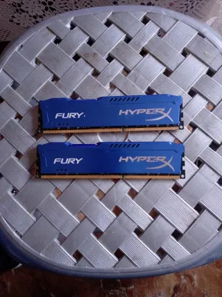 2x Kingston 8GB DDR4 RAM Módulos