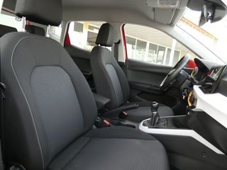 SEAT Arona 2024