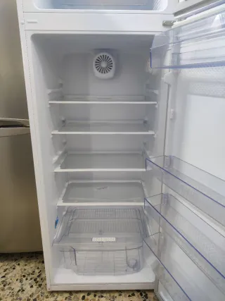 Nevera Beko Blanca