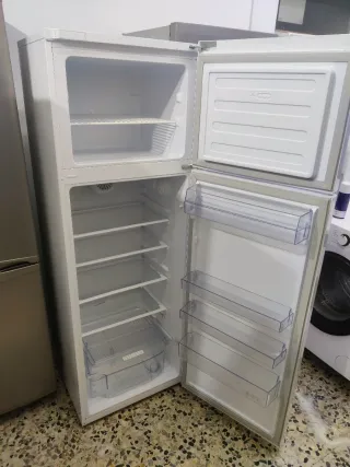Nevera Beko Blanca