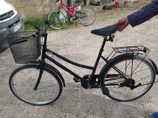 2 Bicicletas una de paseo con cesta