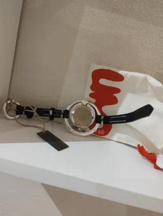 Reloj Uno de 50 Plata y Negro