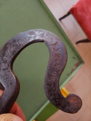 Vecchio peso  con gancio