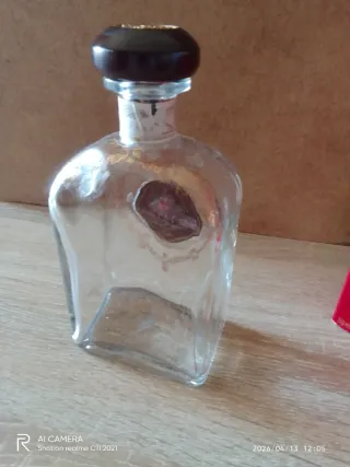 Botella vacía Lepanto con caja