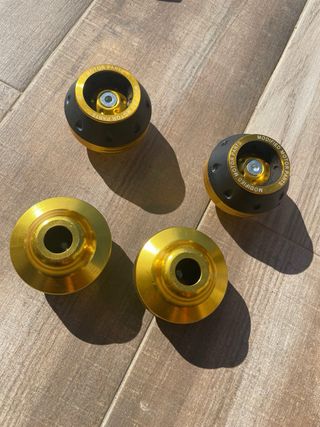 Protectores Rueda Moto Dorados   4 unidades