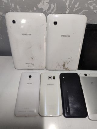 Lotto Smartphone e Tablet per ricambi