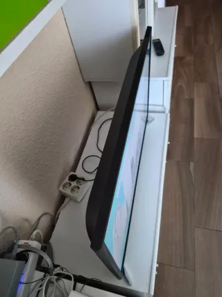 Televisión Samsung 32 HD Plana