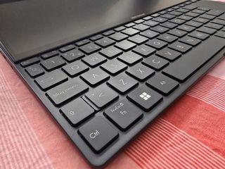Portátil ASUS UX8402VV - ASUS Pro Du