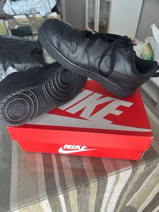 Nike Court Vision Low Negro