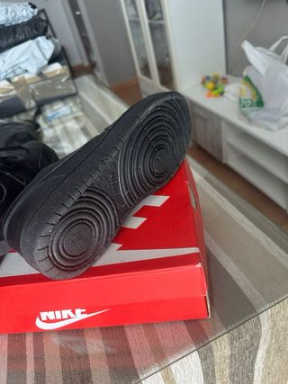Nike Court Vision Low Negro