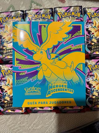 ETB Héroes Ascendentes ESP Pokemon TCG ABIERTA