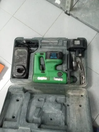 Taladro Percutor Recargable 24V