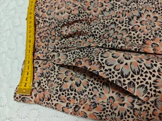 Minifalda estampada floral