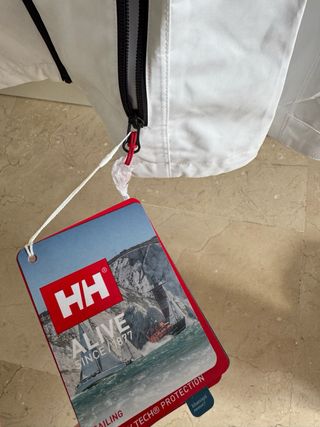 Chaqueta Helly Hansen Blanca Unisex