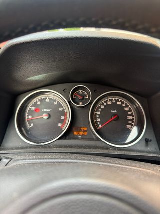Opel Zafira 2011