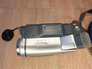 Videocámara Sony Digital8 DCR-TRV255E Plata