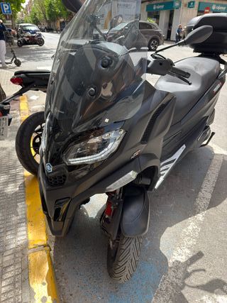 Piaggio MP3 400 HPE SPORT 2023