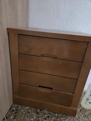Armario mesita noche y somier madera