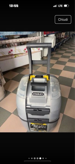 Cassetta porta attrezzi Stanley Rolling Box