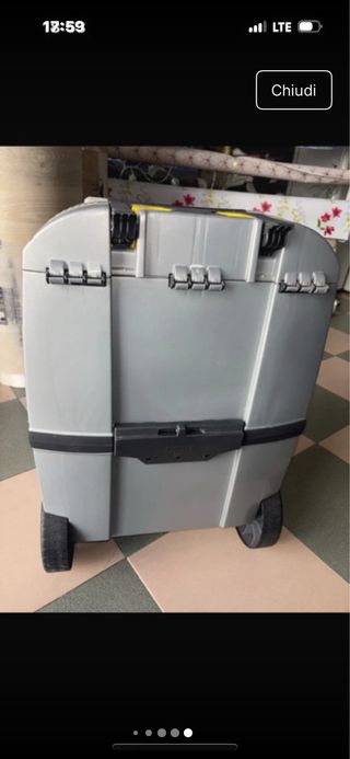 Cassetta porta attrezzi Stanley Rolling Box