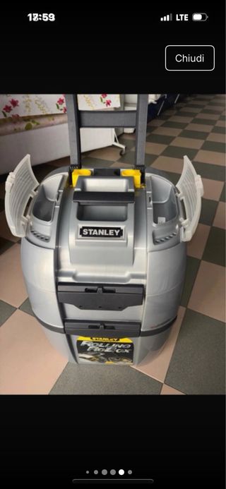 Cassetta porta attrezzi Stanley Rolling Box